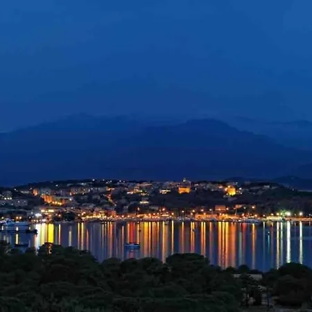 Rare Maison De Au Coeur De Portovecchio Apartmán *